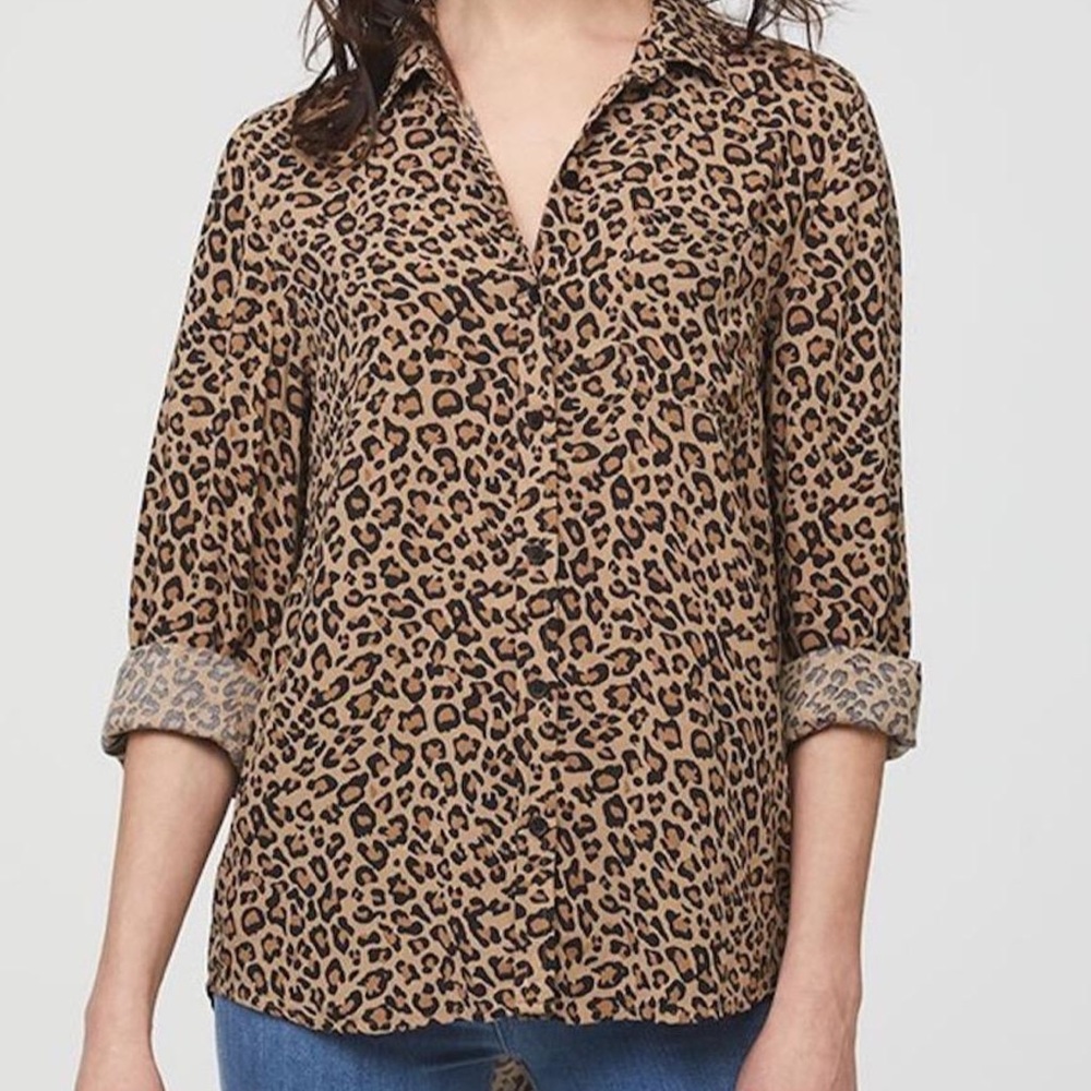 Beachlunchlounge animal print button blouse NWT XL